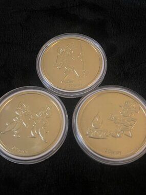 Disneyland Grand Californian Medallion Coin Set Minnie Chip Dale Goofy